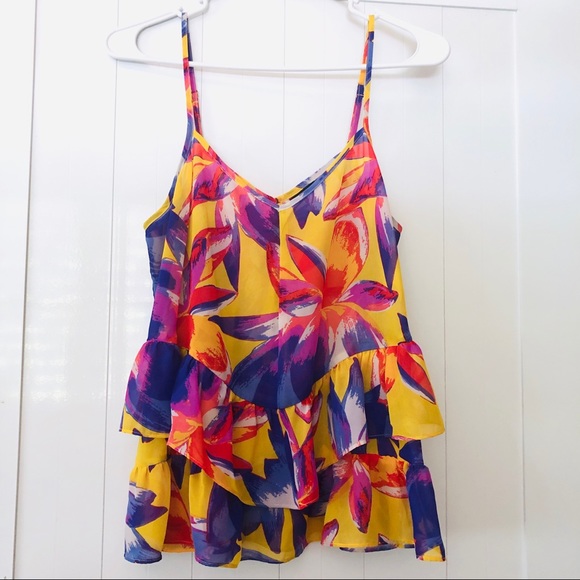 Sofia Vergara Tops - NEW SOFIA VERGARA Blouse 🌺